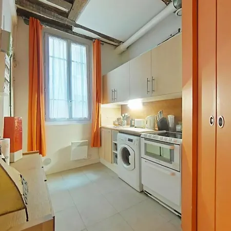 Centre Chatelet Les Halles * Paryż